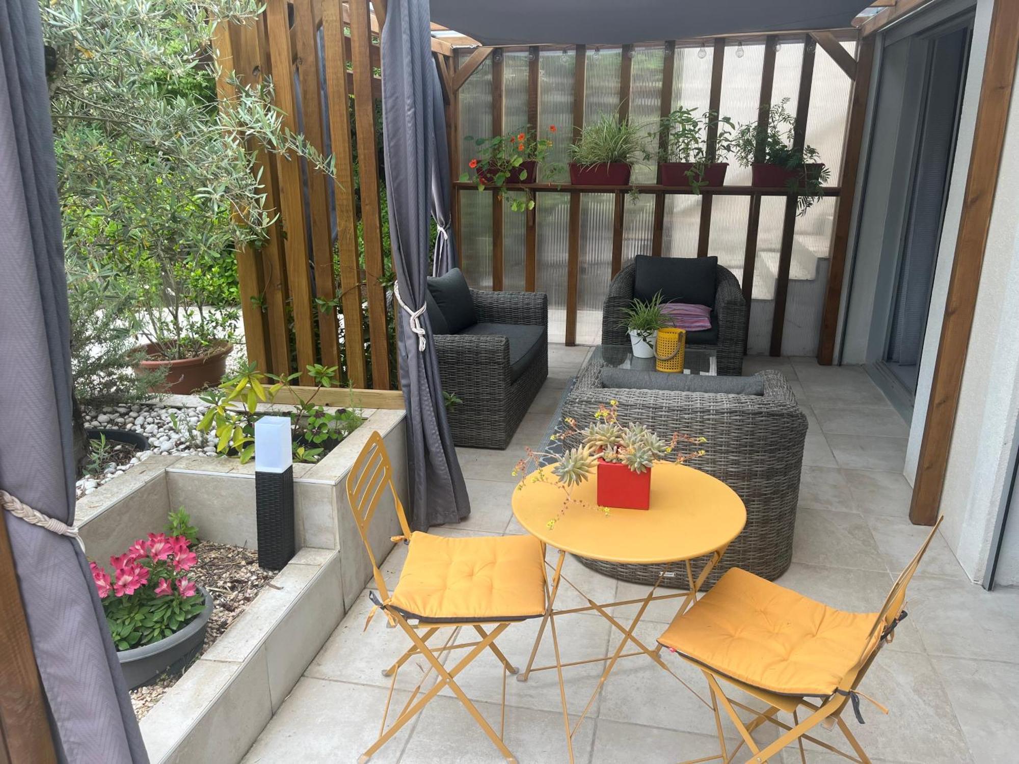 La Demeure Des Cedres & Spa, Suites & Loft Premium (Adults Only) 阿格德 外观 照片